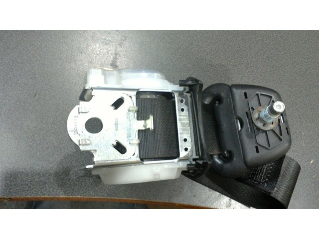 2015 JEEP WRANGLER RIGHT REAR SIDE SEAT BELT P/N 2447712