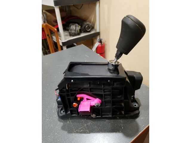 2013 JEEP GRAND CHEROKEE TRANSMISSION SHIFT SHIFTER GEAR P/N 52124792AB