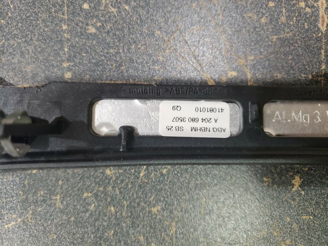 2009 MERCEDES BENZ C300 DASH CLIMATE CONTROL COVERING BEZEL P/N A2046803507