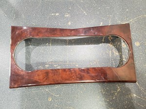 2009 MERCEDES BENZ C300 DASH CLIMATE CONTROL COVERING BEZEL P/N A2046803507