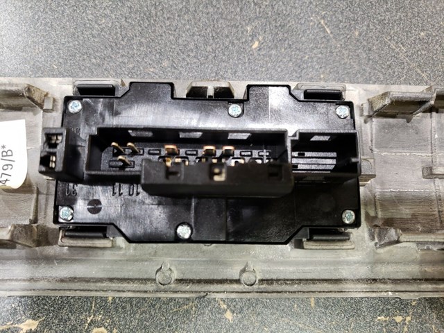 1998 MERCEDES BENZ E320 E-CLASS CENTER CONSOLE CLIMATE CONTROL DASH TRIM