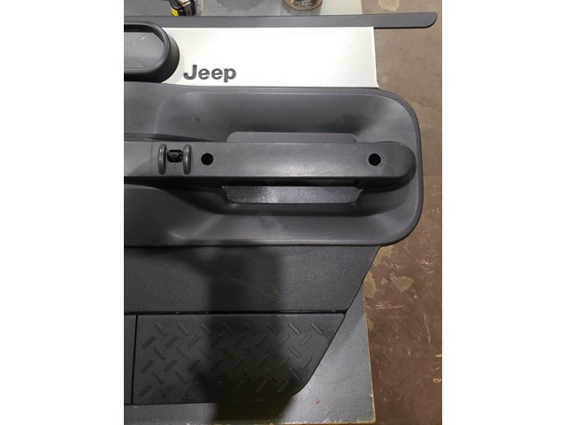 2008 JEEP WRANGLER RIGHT FRONT DOOR PANEL