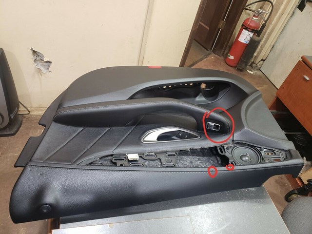 2015 MERCEDES BENZ C300 C-CLASS RIGHT FRONT DOOR PANEL