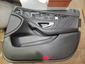 2015 MERCEDES BENZ C300 C-CLASS RIGHT FRONT DOOR PANEL