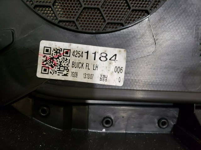 2017 BUICK ENCORE LEFT FRONT DOOR PANEL P/N 42541184