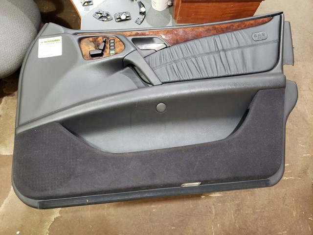 1998 MERCEDES BENZ E320 E-CLASS RIGHT FRONT DOOR PANEL