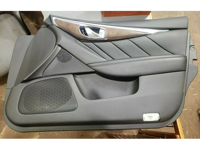 2018 INFINITI Q50 RIGHT FRONT DOOR PANEL