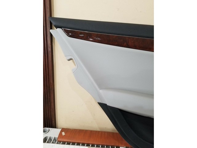 2010 MERCEDES BENZ C300 LEFT REAR DOOR PANEL