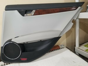 2010 MERCEDES BENZ C300 RIGHT REAR DOOR PANEL