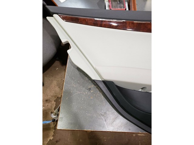  2009 MERCEDES BENZ C300 LEFT REAR DOOR PANEL