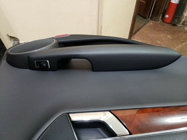 2011 MERCEDES BENZ C300 LEFT REAR DOOR PANEL P/N W204LHR00183