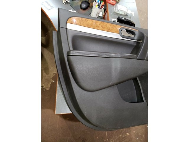2011 2013 BUICK ENCLAVE LEFT REAR DOOR PANEL P/N 20930433