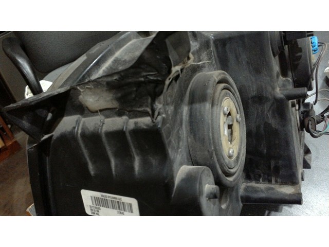 2005 2007 JEEP GRAND CHEROKEE PASSENGER SIDE HEADLIGHT P/N