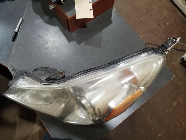 2010 2012 SUBARU OUTBACK LEGACY DRIVER SIDE HEADLIGHT