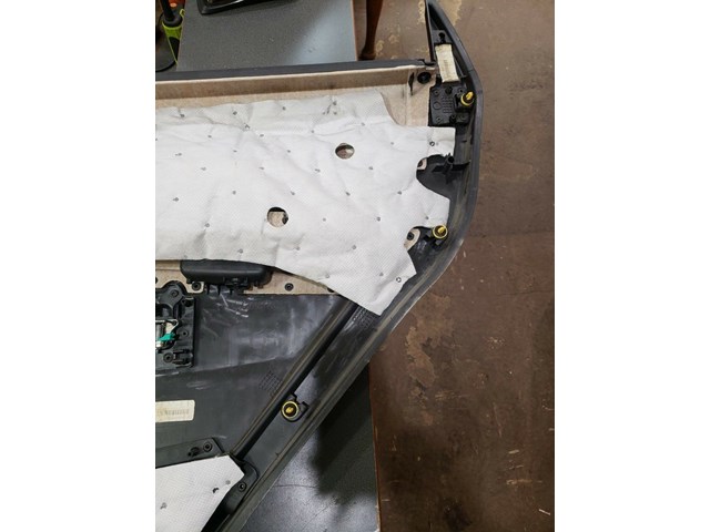 2010 JEEP GRAND CHEROKEE RIGHT REAR DOOR PANEL P/N 5HR371DVA0