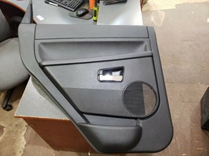 2010 JEEP GRAND CHEROKEE RIGHT REAR DOOR PANEL P/N 5HR371DVA0