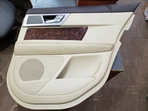 2009 JAGUAR XF RIGHT REAR DOOR PANEL