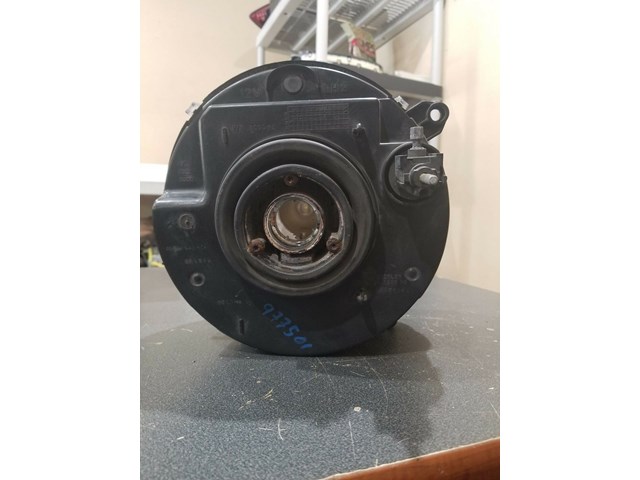 2005 2007 JEEP LIBERTY DRIVER SIDE HEADLIGHT