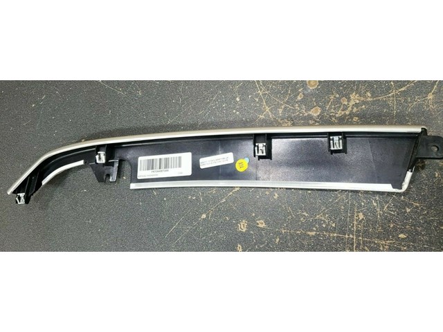 2016 LAND ROVER DISCOVERY SPORT RIGHT CENTER DASH TRIM PANEL P/N FK72640E72BE
