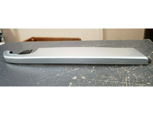 2016 LAND ROVER DISCOVERY SPORT RIGHT CENTER DASH TRIM PANEL P/N FK72640E72BE