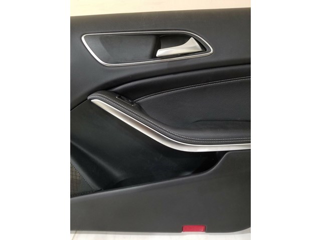 2016 MERCEDES BENZ GLA250 RIGHT FRONT DOOR PANEL