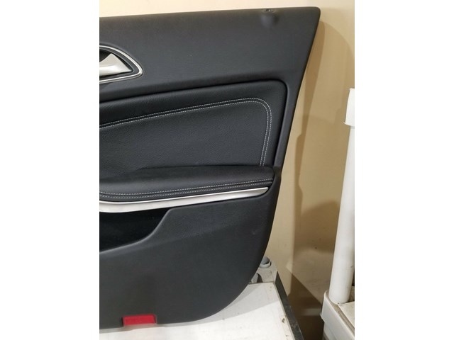 2016 MERCEDES BENZ GLA250 RIGHT FRONT DOOR PANEL
