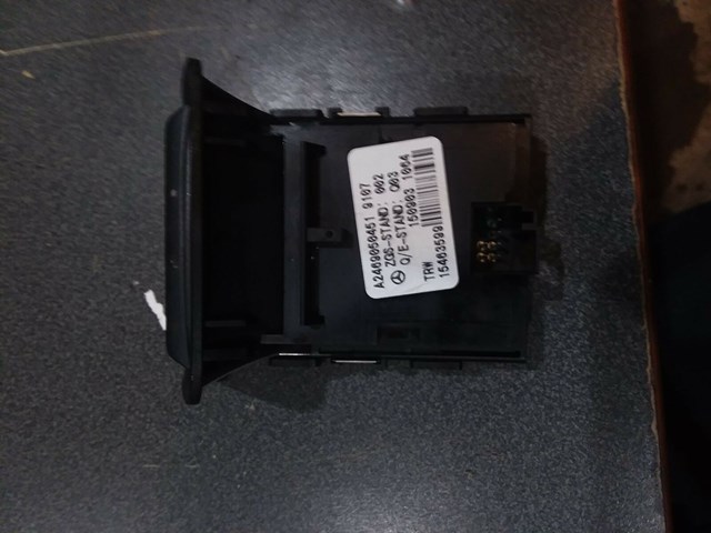 2016 MERCEDES BENZ GLA250 PARKING BRAKE SWITCH A2469050451