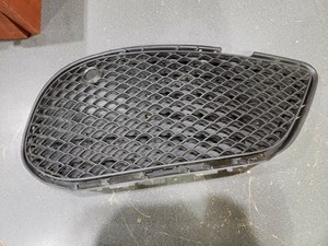 2015 MERCEDES BENZ C300 RIGHT SIDE LOWER BUMPER GRILLE P/N A2058854123