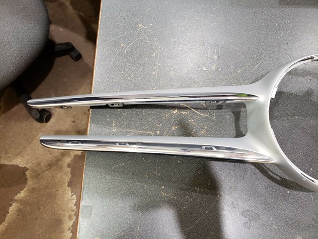 2015 2018 MERCEDES BENZ C300 C-CLASS FRONT GRILLE