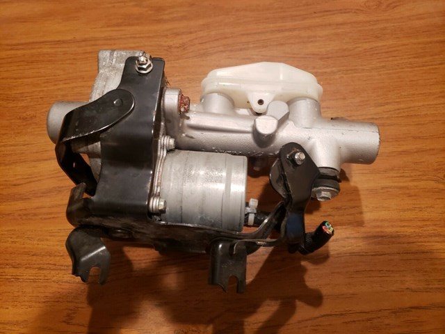 2016 2017 HONDA ACCORD HYBRID ELECTRONIC BRAKE MASTER CYLINDER