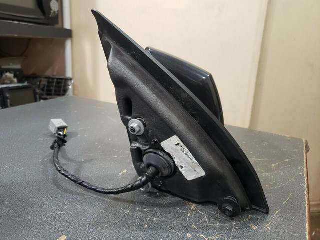 2009 2014 CHEVY TRAVERSE LEFT SIDE MIRROR
