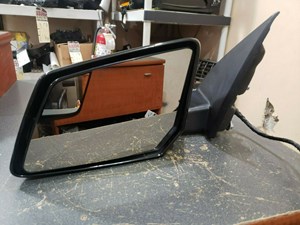 2009 2014 CHEVY TRAVERSE LEFT SIDE MIRROR
