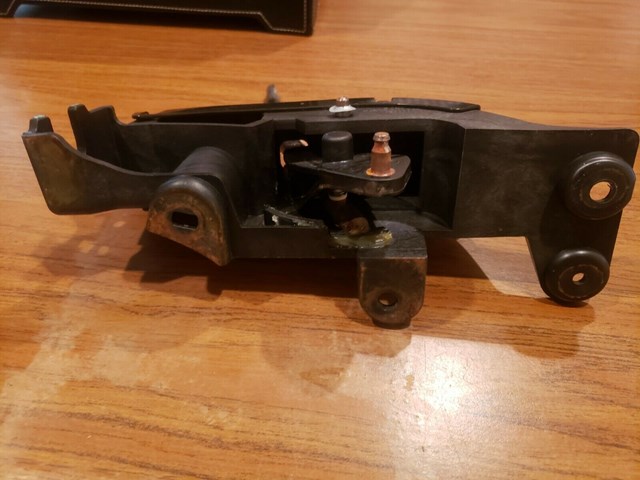 2011 JEEP WRANGLER TRANSFER CASE SHIFTER ASSY P/N 52060062AG