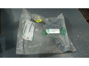 2001 2003 HYUNDAI ELANTRA HOOD LATCH