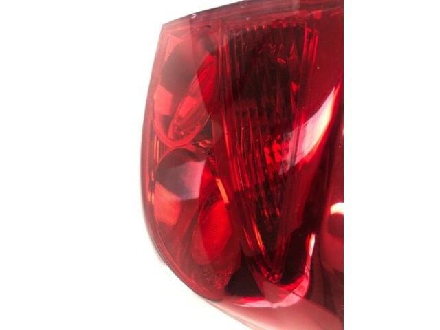 INFINITI G35 2005 2006 SEDAN RIGHT PASSENGER SIDE TAILLIGHT OEM