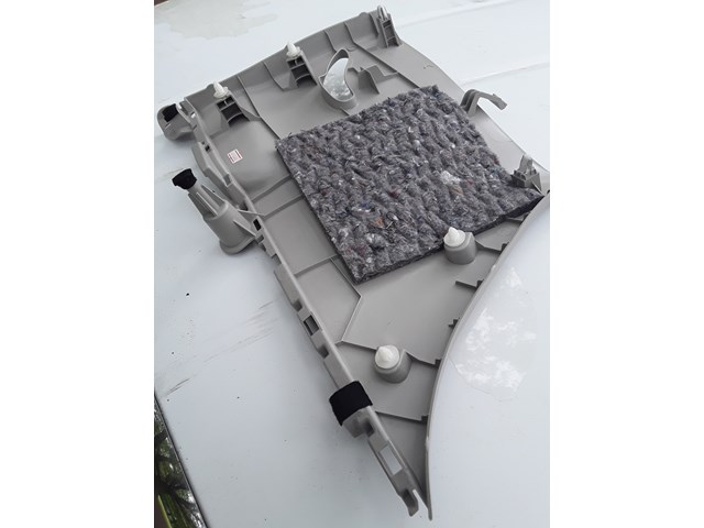 2011 Nissan Leaf Left Interior Quarter Panel Trim Panel