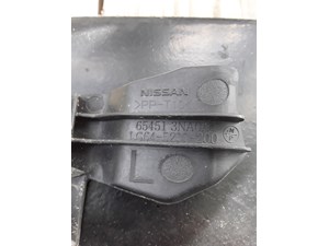 2011 Nissan Leaf Hood Hinge Cover Pair