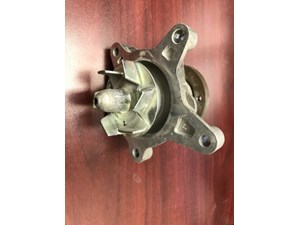 12 13 14 15 16 HYUNDAI VELOSTER 1.6l ENGINE MOTOR COOLANT WATER PUMP OEM 1137A S