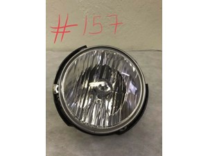 TYC 20-6835-00-1 fits Jeep Wrangler Right Replacement Head Lamp 07-13