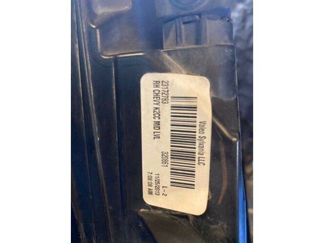 2014 2015 Chevrolet Silverado 1500 Right Passenger OEM Headlight Complete 14 15