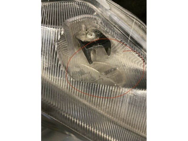 2009 - 2014 Nissan Maxima Halogen Headlight OEM RH (Passenger) - Used