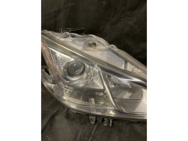 2009 - 2014 Nissan Maxima Halogen Headlight OEM RH (Passenger) - Used