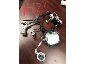 OEM SUBARU OUTBACK LEGACY 2015 To 2018 HEADLIGHT BULBS & WIRE HARNESS HID