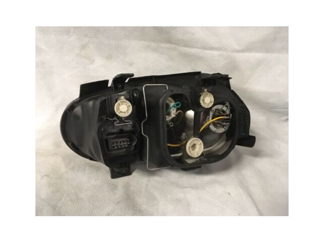 07/06 TYC Headlight RH Passenger Side VW Golf 20-6473RS