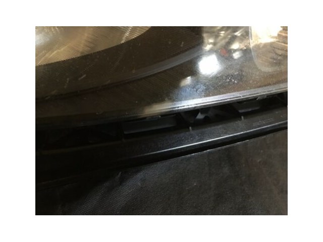 Honda Fit 2009/ 2013 RH Right Passenger Headlight OEM.
