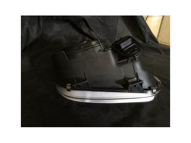 97/06 Volkswagen Golf Headlight Left Driver Side  VW Golf 20-6474RS