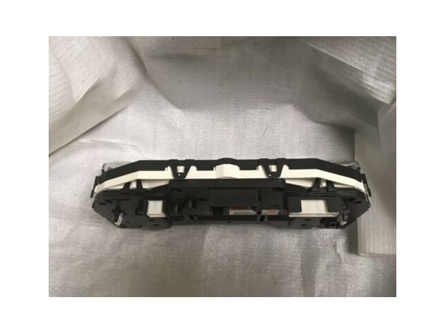 2017-2018 NISSAN ROGUE INSTRUMENT CLUSTER (Odometer 11815)