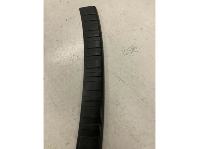 2014-2018 Subaru Forester Rear Bumper Protector Step Pad 