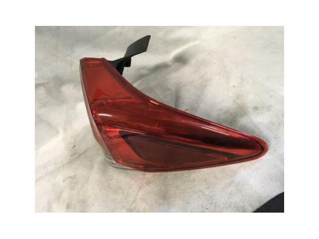 2017/2019 SUBARU IMPREZA 2.0L PASSENGER RH SIDE TAIL LIGHT OEM PART # FBM924-32