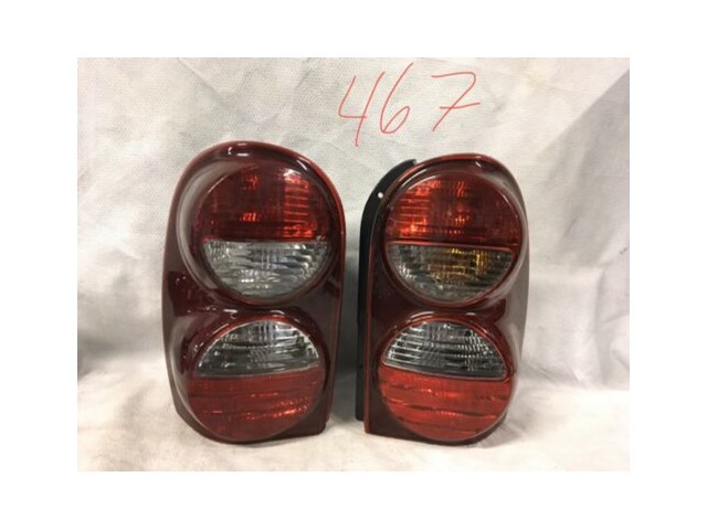 2002/2004 JEEP LIBERTY  LEFT/DRIVER DEPO TAIL LIGHT 333-1932L-US Set Of Two